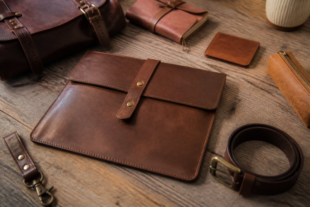 Genuine Leather Accessories Online Shop: 2026 Guide