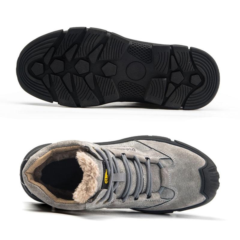 Pair of men's gray safety shoes with warm lining