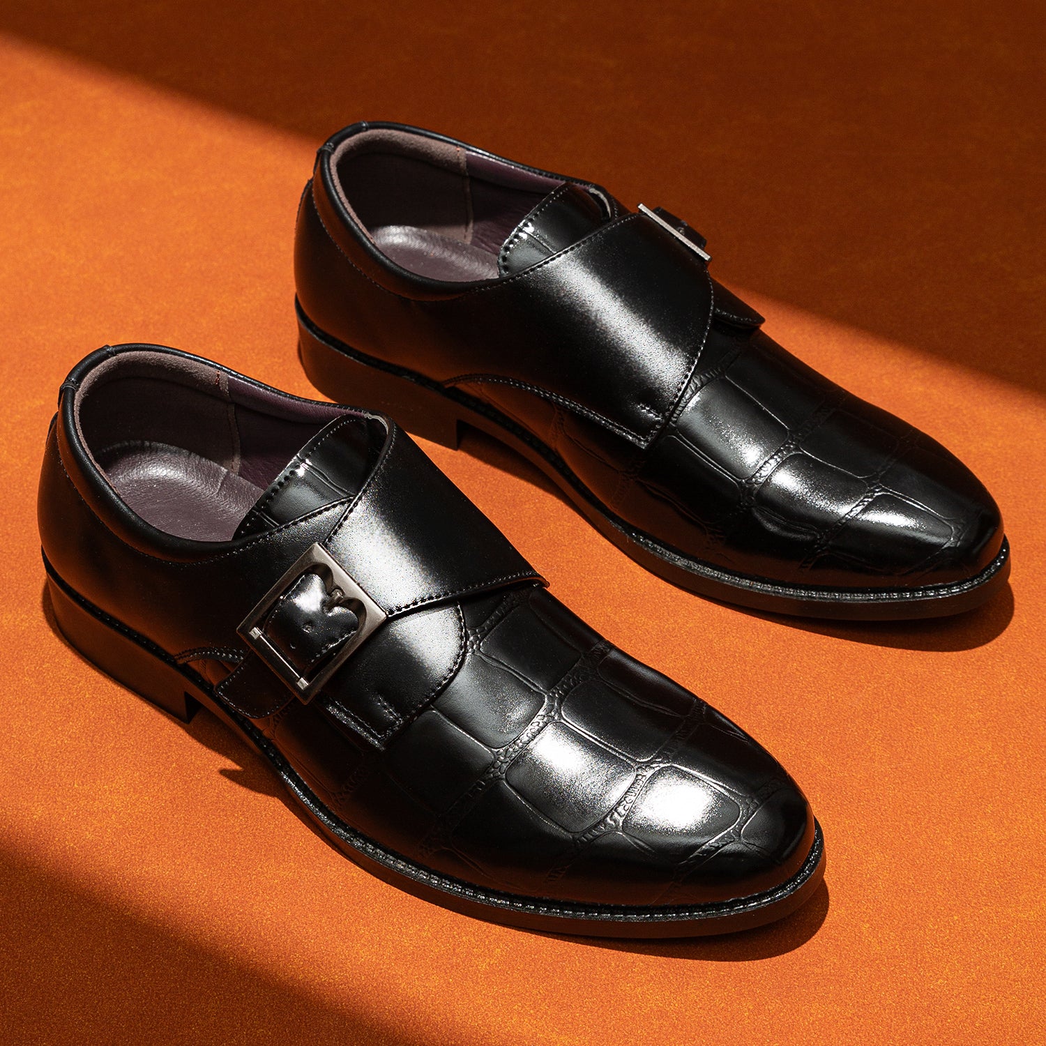 Salvador Dali Leather Buckle Loafer