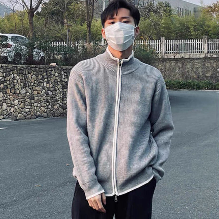 Men's loose fit cardigan with an open front and long sleeves