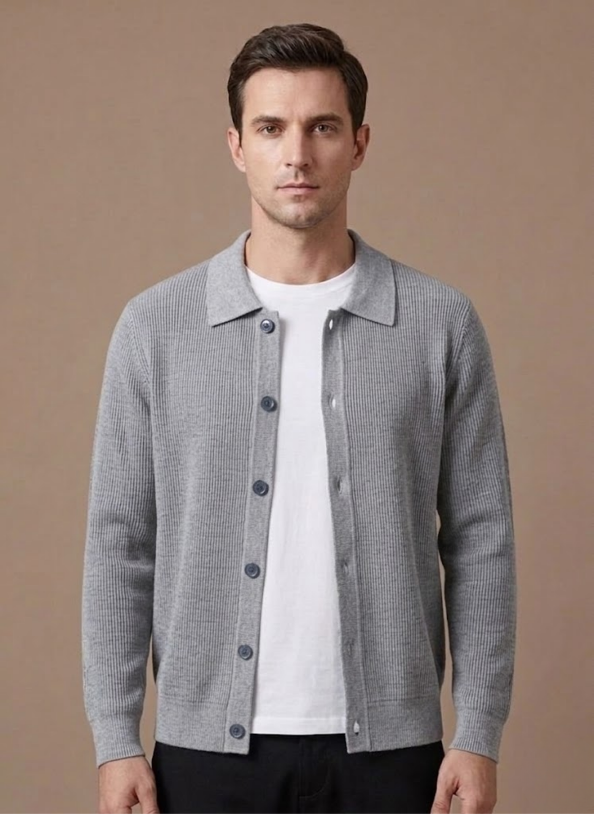 Men's cardigan featuring a relaxed silhouette and long sleeves