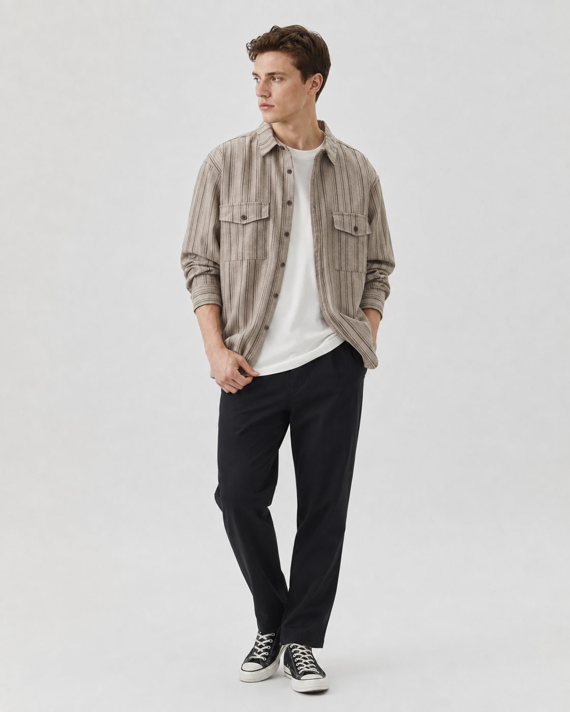 Men's textured overshirt with button-front closure