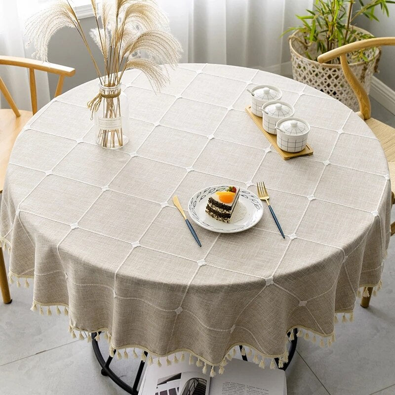 Round dining deals table cloth