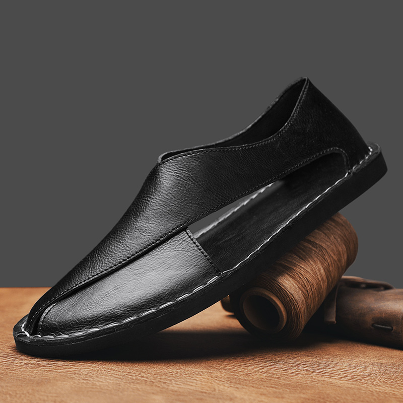 Everyday flat sandals with crossover leather straps