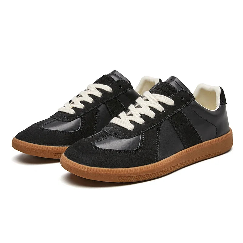 Men's Low Top Two-Tone Leather Sneakers