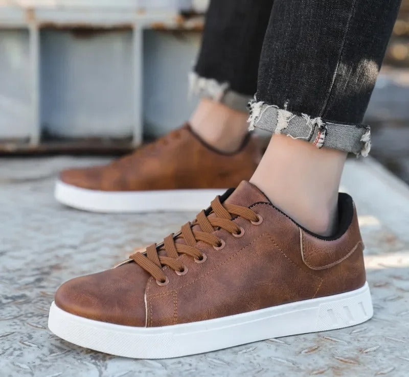 Men's Classic Leather-Look Sneaker Black