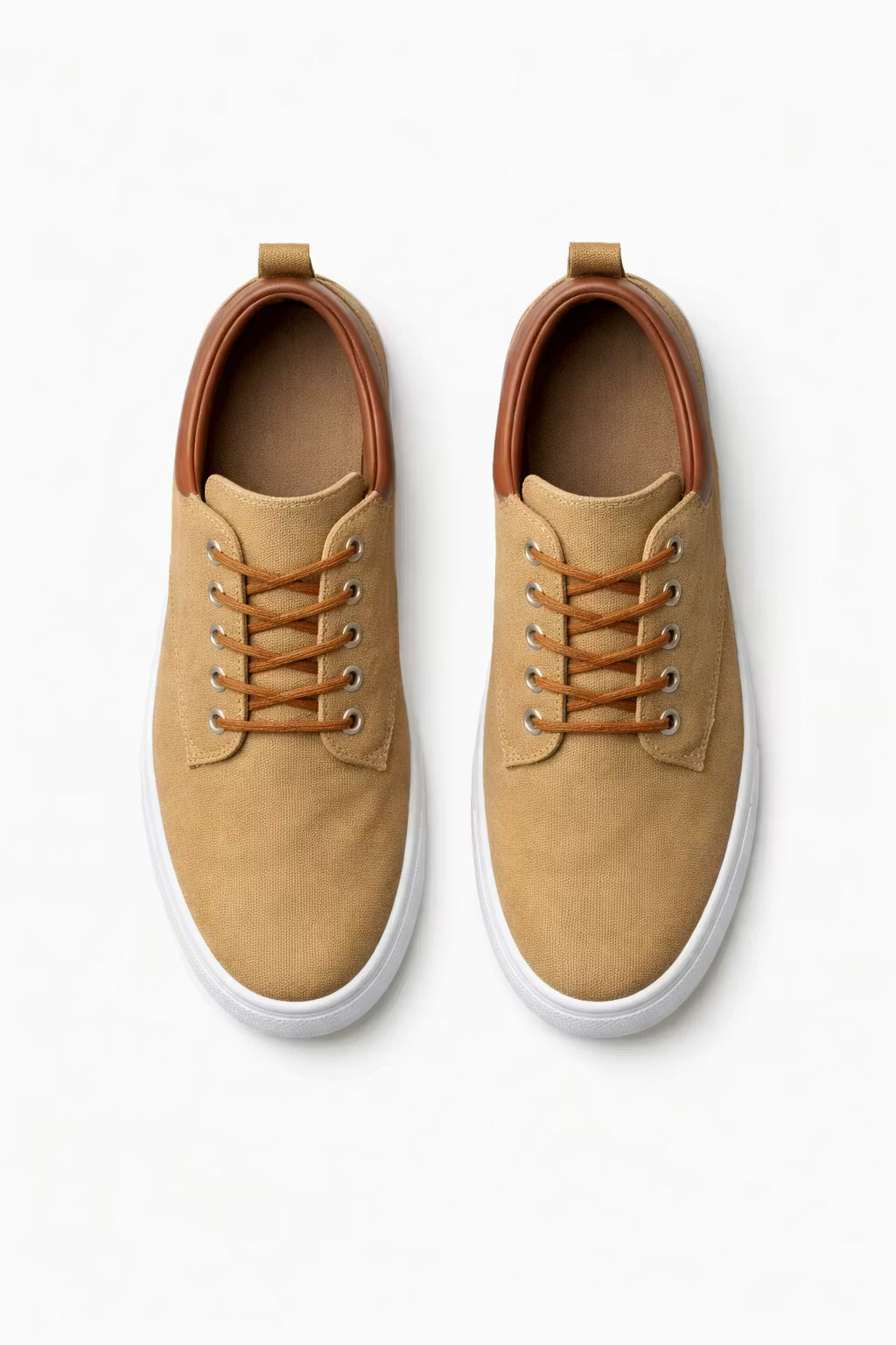 Men's sneakers featuring a contrast collar and lace-up front