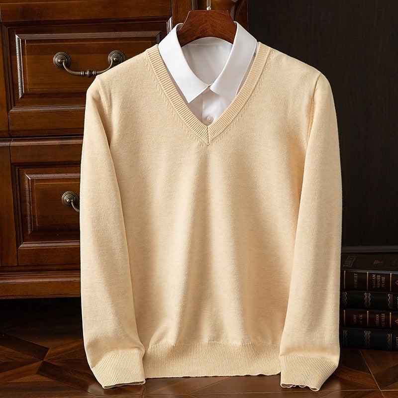 Men's Classic V-Neck Knit Sweater