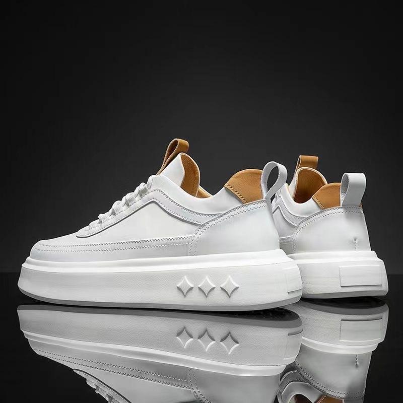 Side profile of a leather everyday sneaker
