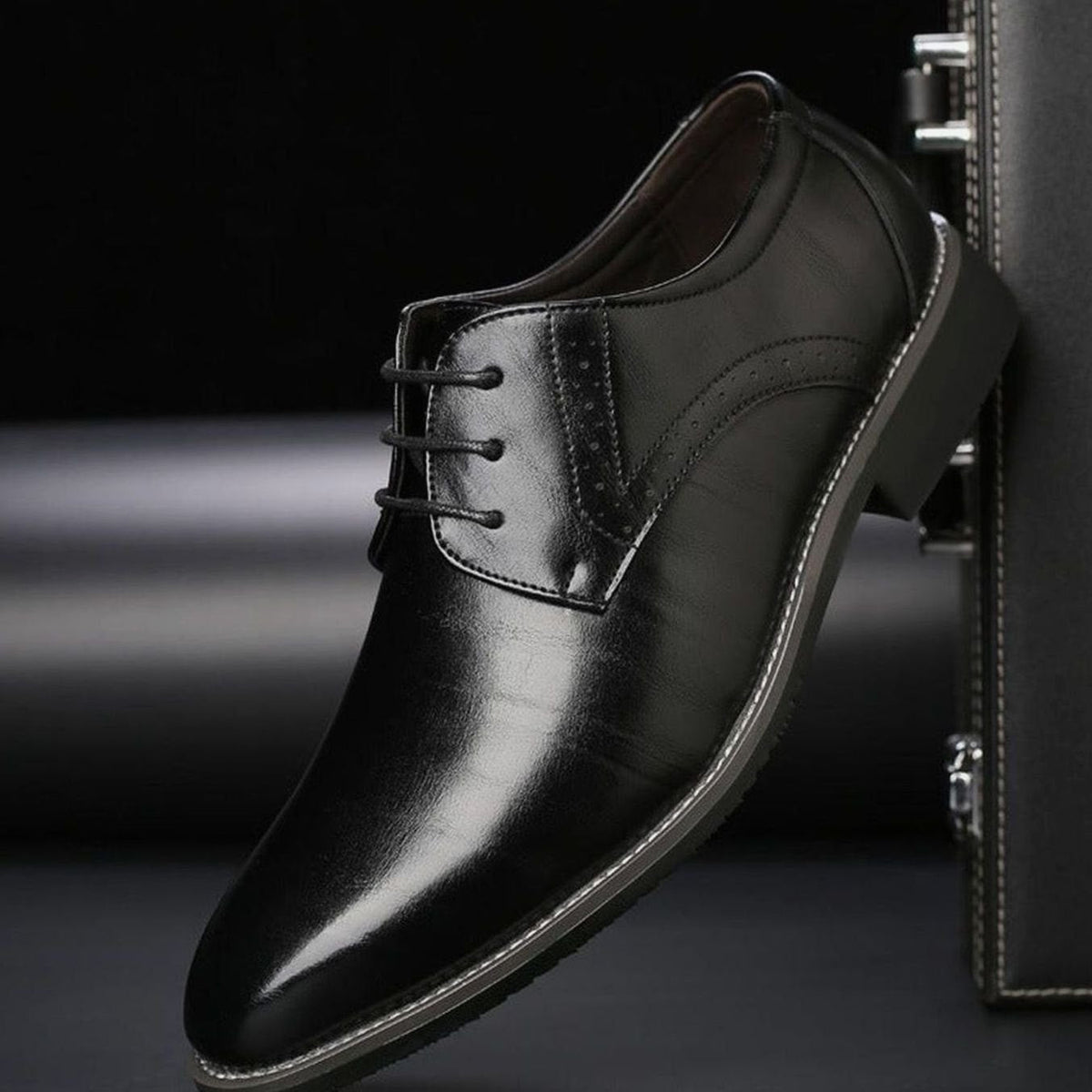 Men's Leather Brogue Lace-Up Dress Shoes