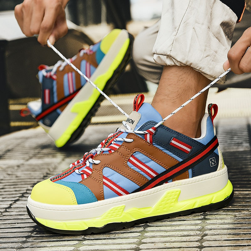 Fly-Lisbon Sneakers