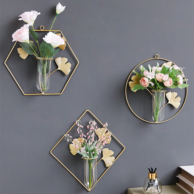 Vinthentic Lana Hanging Flower Vase