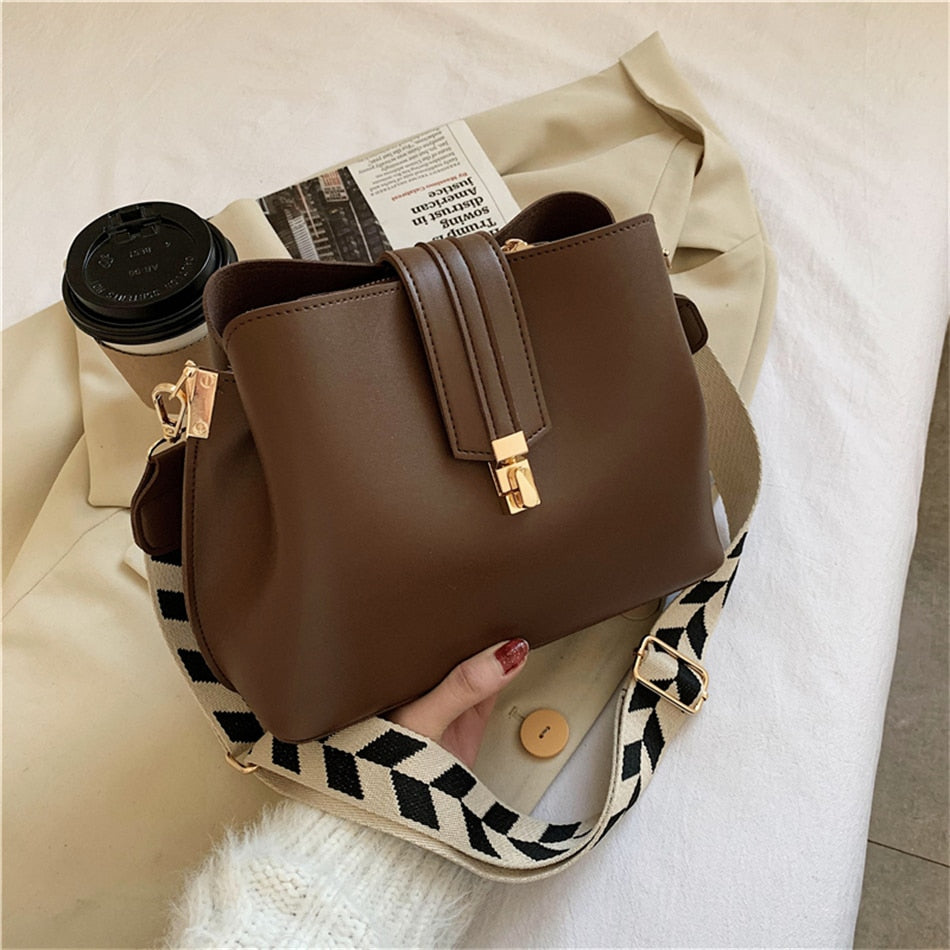 Italy Women's Minimalist Crossbody Bag