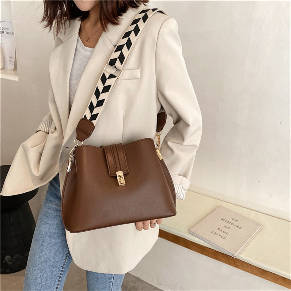 Italy Women's Minimalist Crossbody Bag