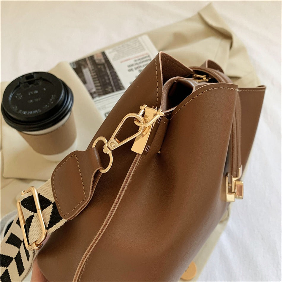 Italy Women's Minimalist Crossbody Bag