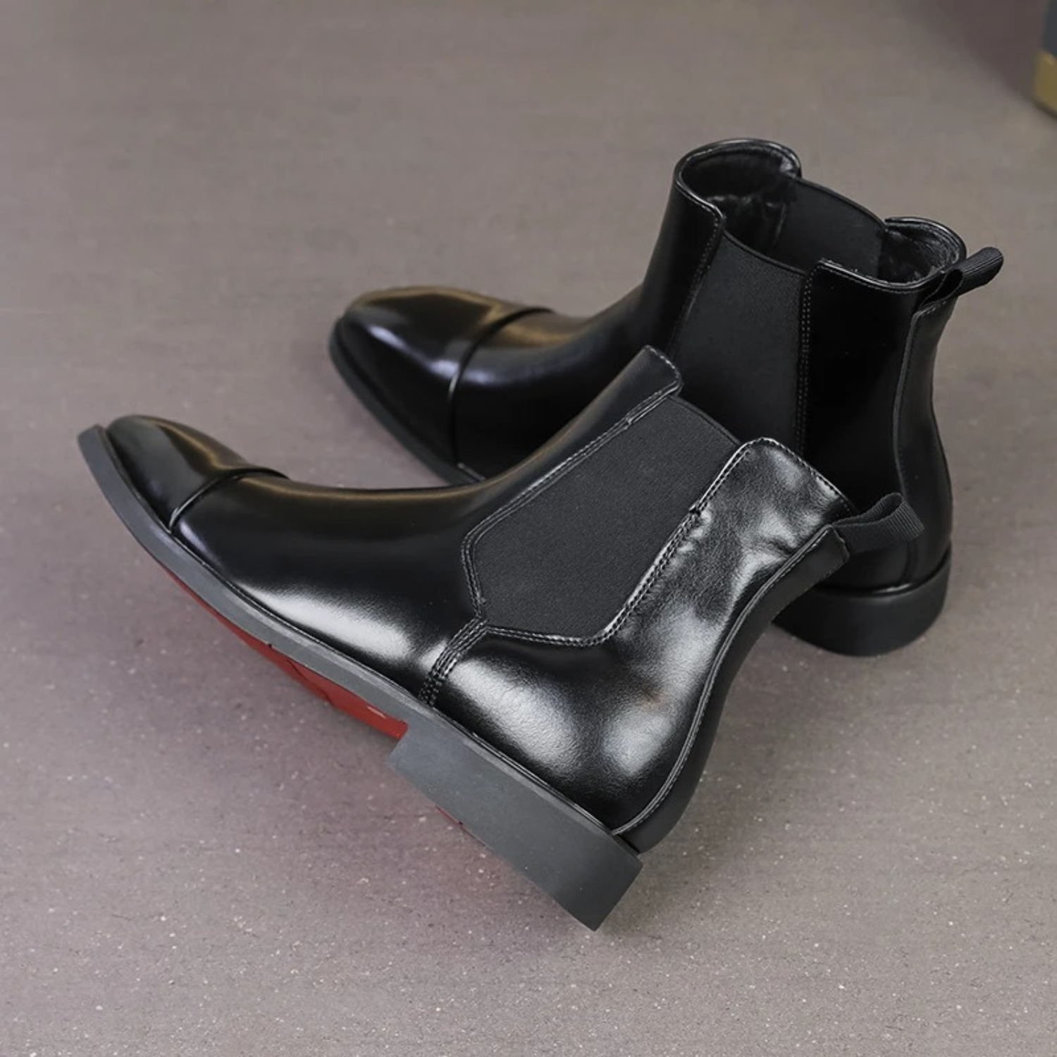 Annibale Carracci Leather Chelsea Boots