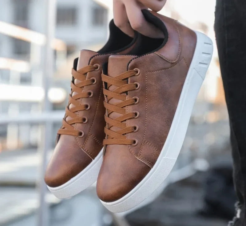 Men's Classic Leather-Look Sneaker Black