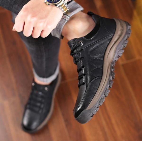 Men's Hand-Stitched Leather Casual Shoes Brown