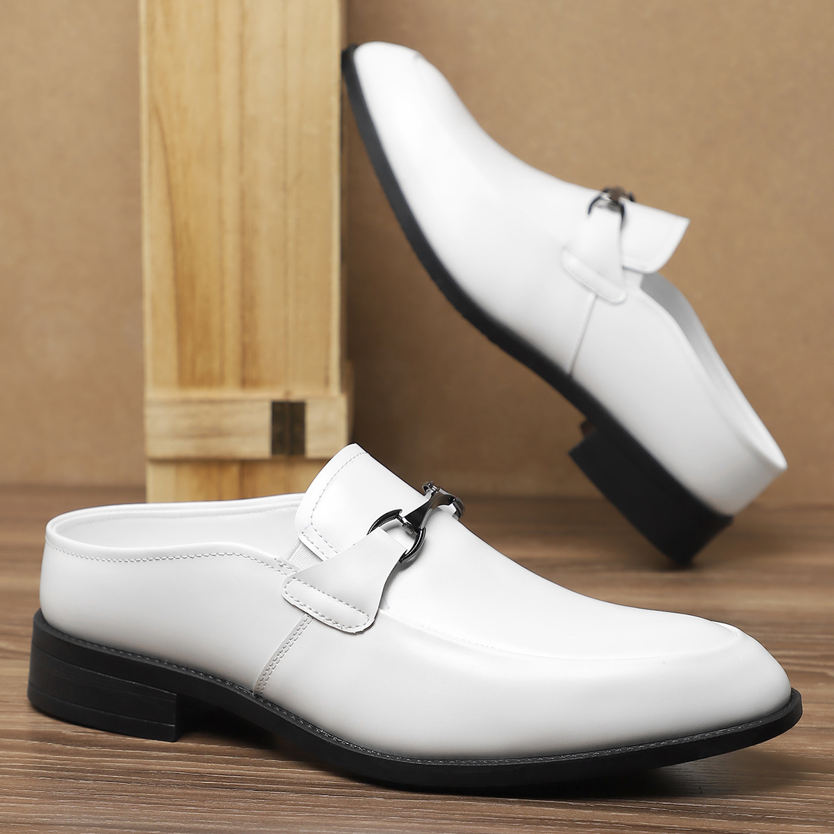 Leather loafer toe and stitching detail