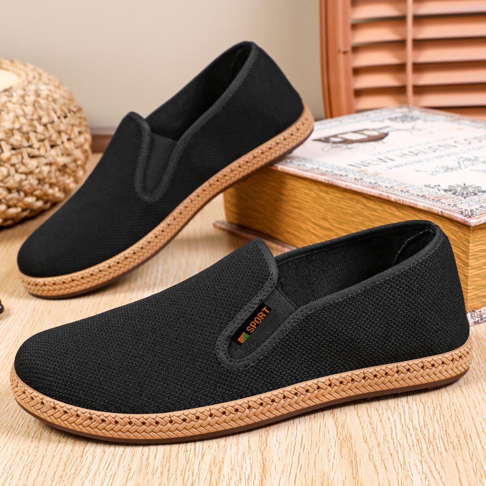 Men's lightweight knit slip-on casual shoes with a breathable upper