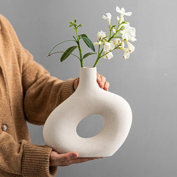 Vinthentic Arlo Modern Vase