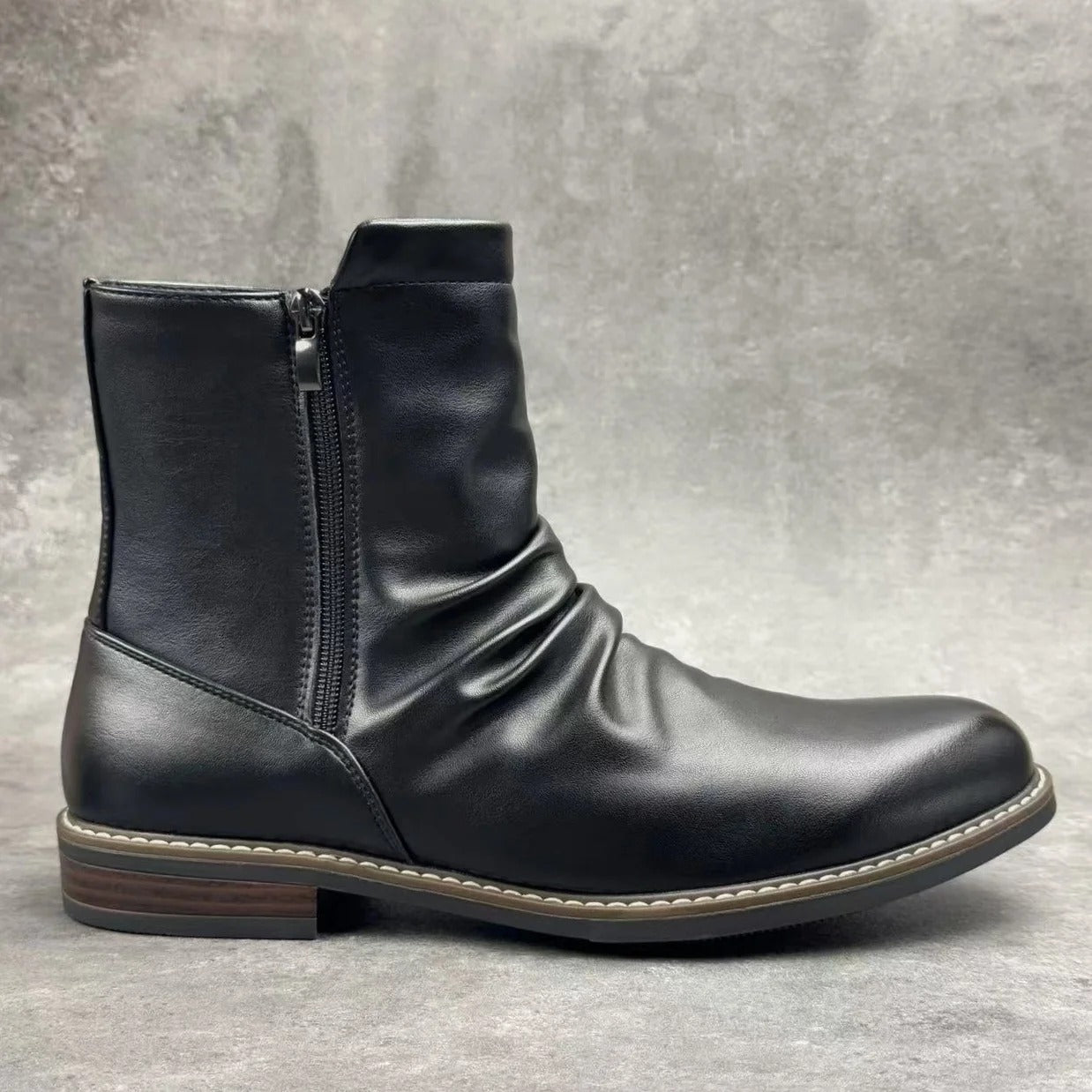 Lorenzo Veronese Leather Zipped Boots