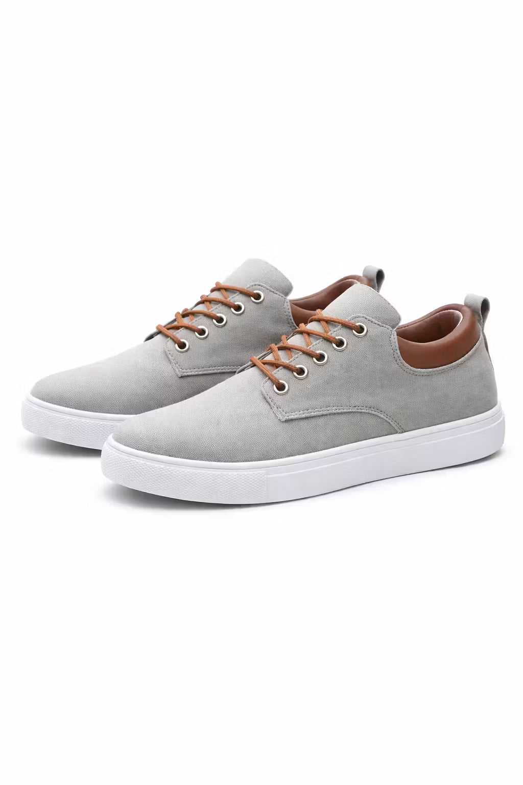 Men's sneakers displayed with a contrast collar