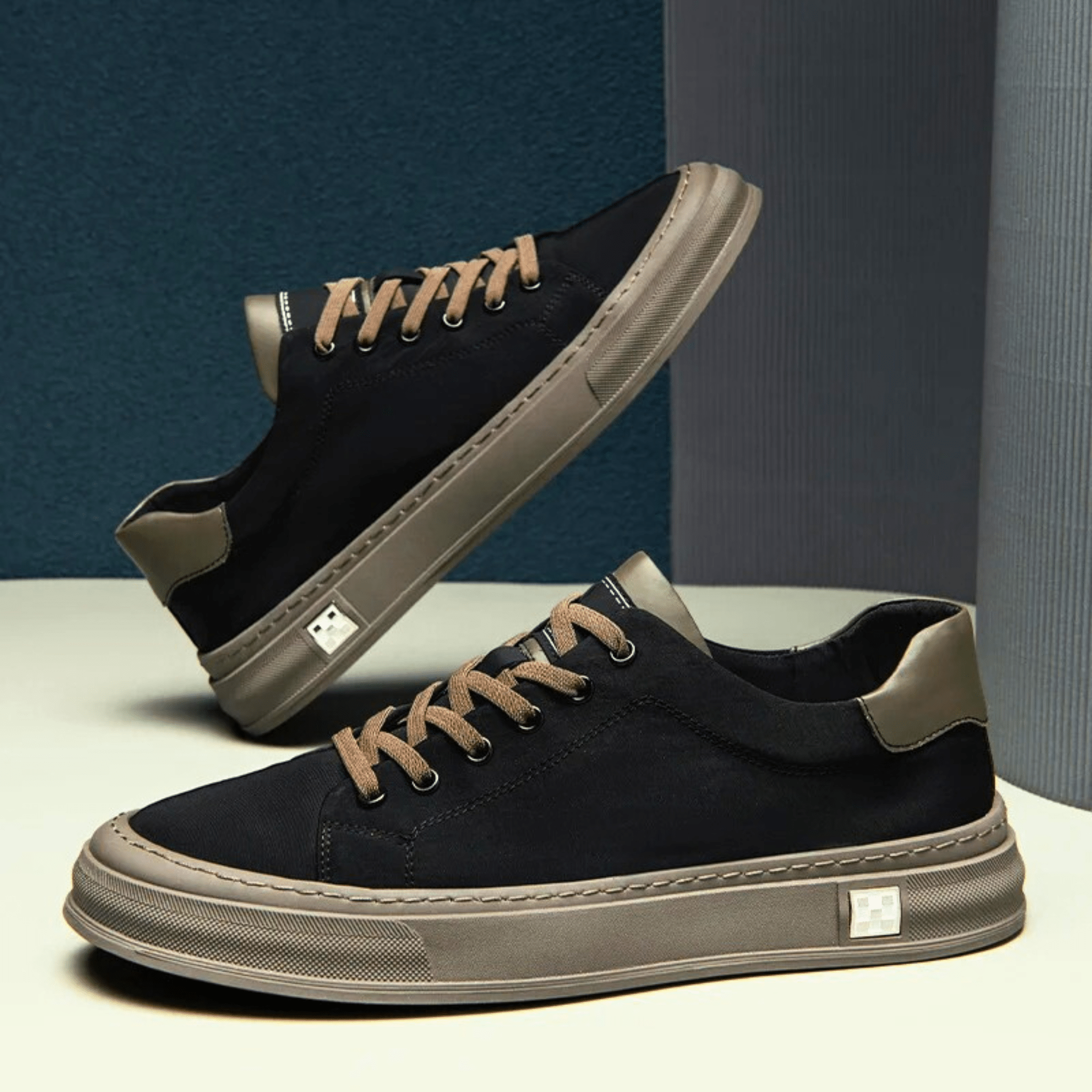Low-top canvas trainers styled for everyday wear