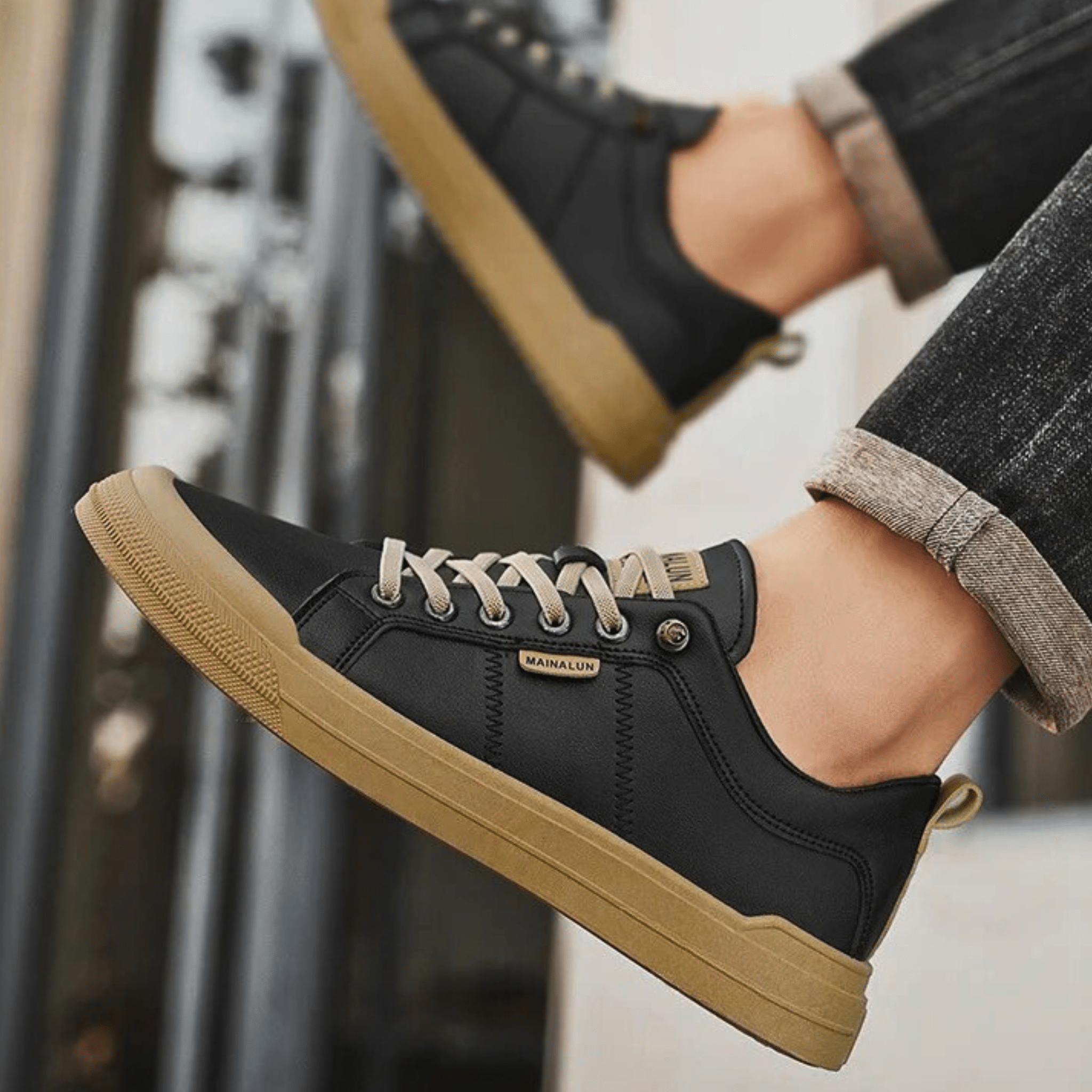 Versatile leather low-top sneakers for casual outfits